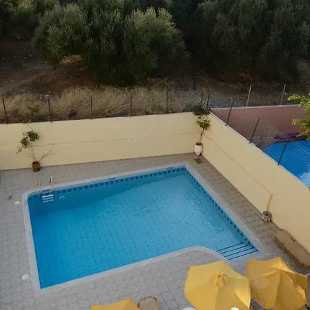 Готель Melpo 2*